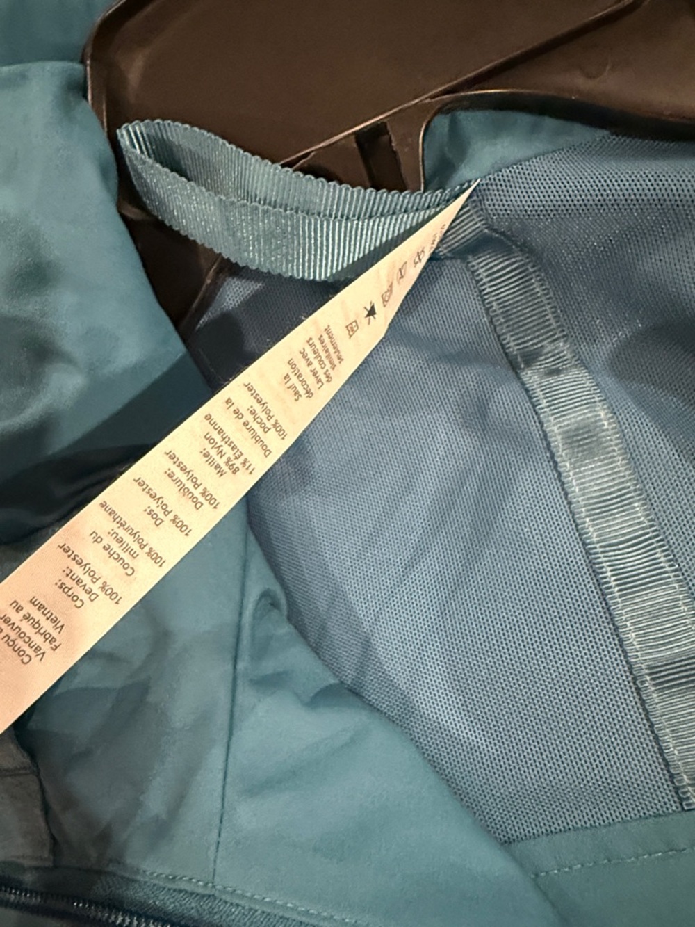 lululemon athletica Rebel Teal Hooded Rain Trench Jacket - Picture 10 of 13